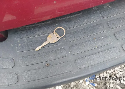 2006 Chevrolet Suburban K1500 from USA, damaged, VIN 3GNFK16Z96G216683